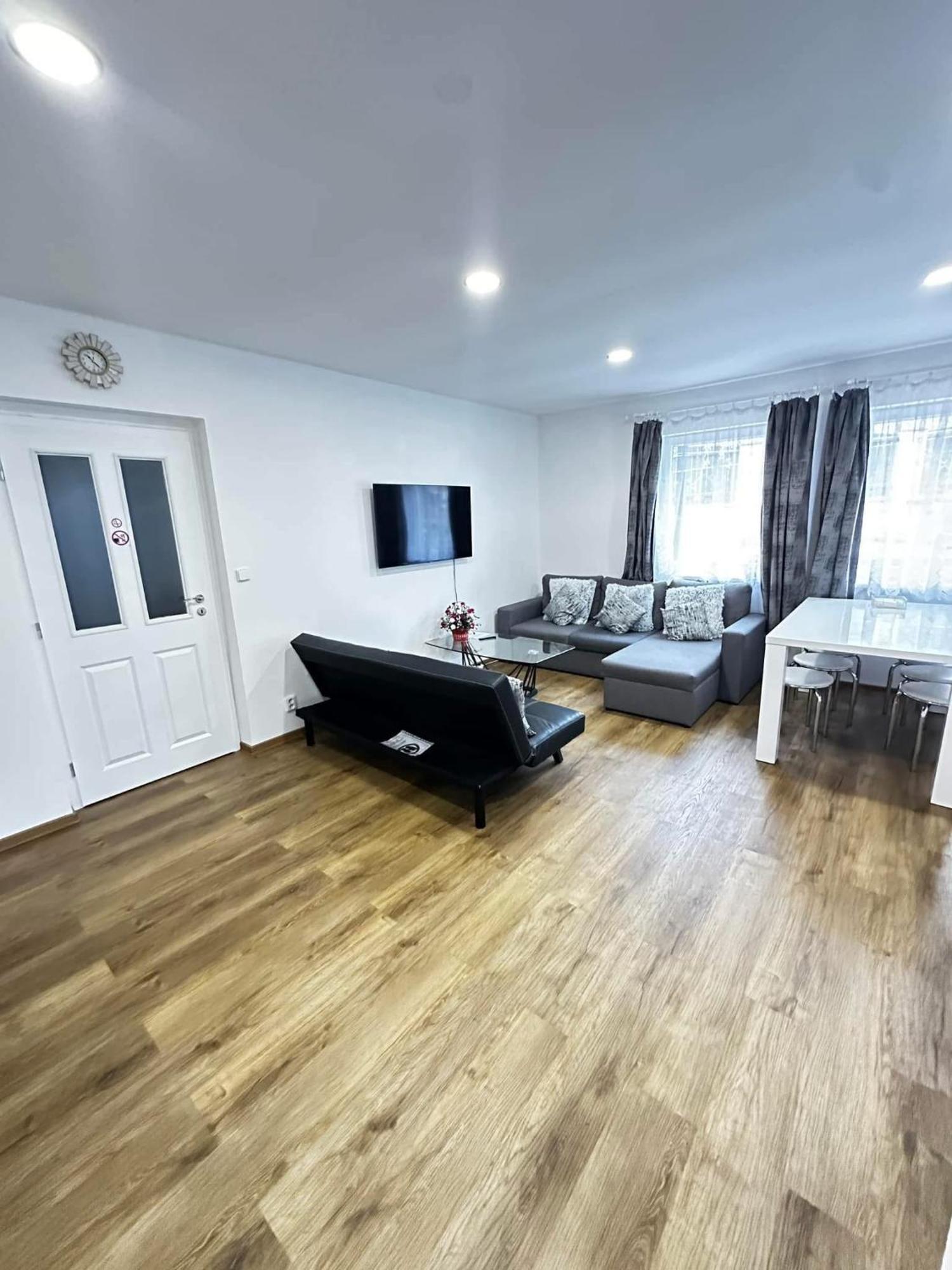 Cozy Sapa Stay Πράγα Εξωτερικό φωτογραφία